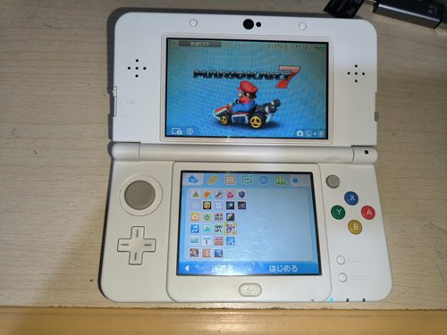 新小三new 3ds掌上游戏机白色日版上屏发黄