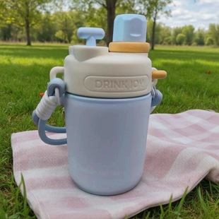 8cm 硅胶水杯套瑞幸保温杯垫咖啡杯吸管杯透明学生防摔保护套