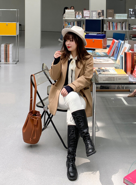 荷宝娜微胖定制黑色骑士靴绑带女洋气中筒百搭马丁靴