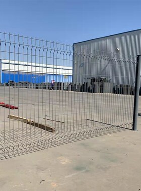 高速公路护栏网围栏网双边丝护栏户外圈地养殖隔离铁丝网果园栅栏