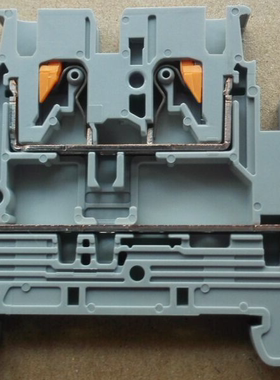 菲尼克斯 phoenix 双层接线端子 PTTB2.5 订货号 3210567