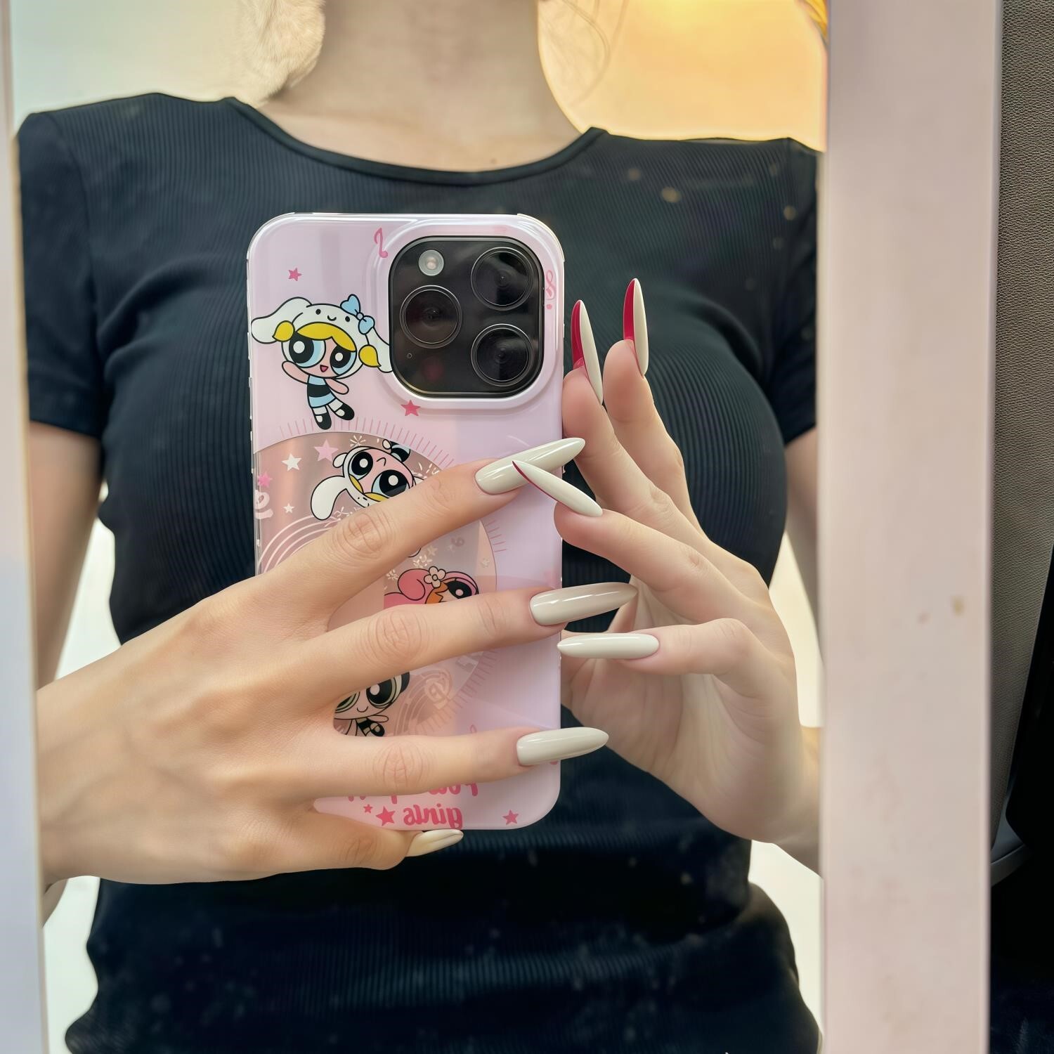 手工杏仁法式裸色红底穿戴甲秋冬美甲长款欧美高级感显白美甲贴片