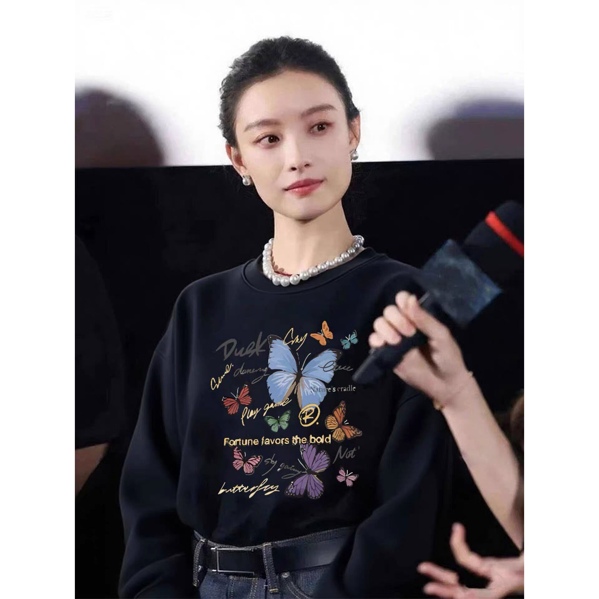 日本代购倪妮同款黑色圆领卫衣女秋冬加绒加厚韩版宽松设计感上衣