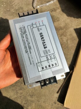 3KW三相智能电子伺服变压器KCSF-030.实物拍照.功能