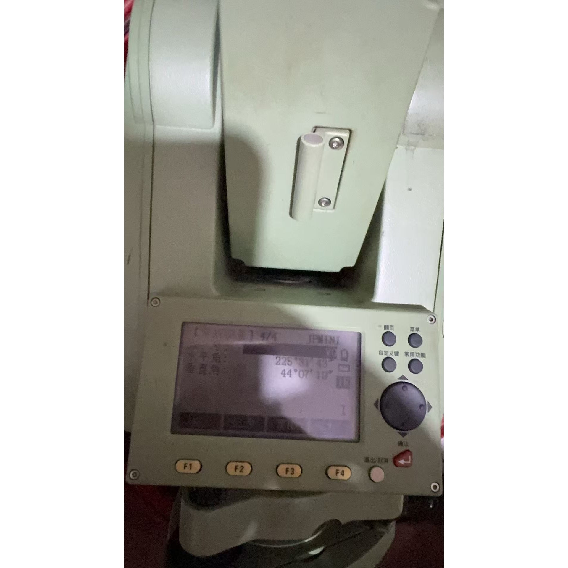 徕卡TCR402 经典机型,通电正常,