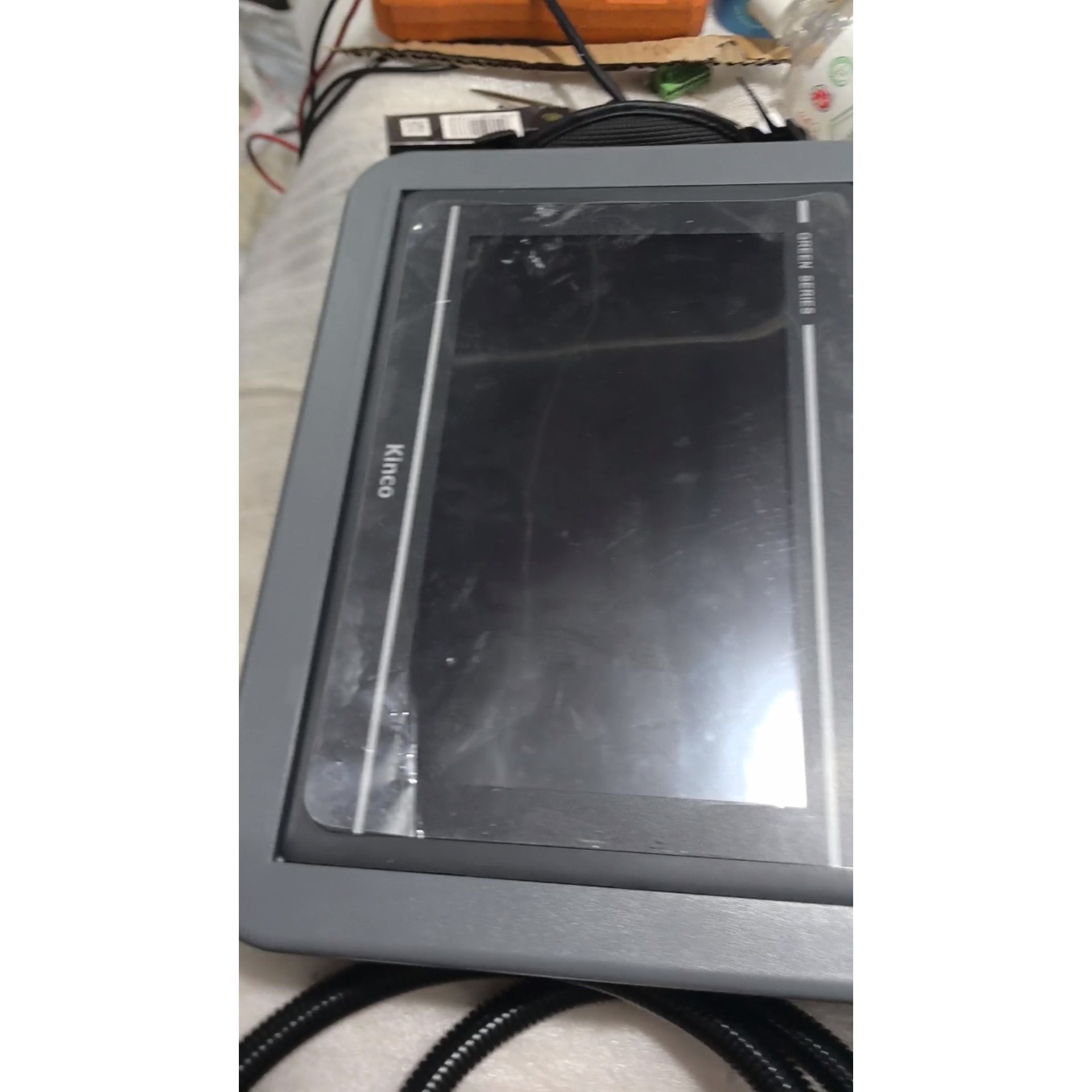 KINCO步科触摸屏,GL100E,10寸,成色很新,防尘膜
