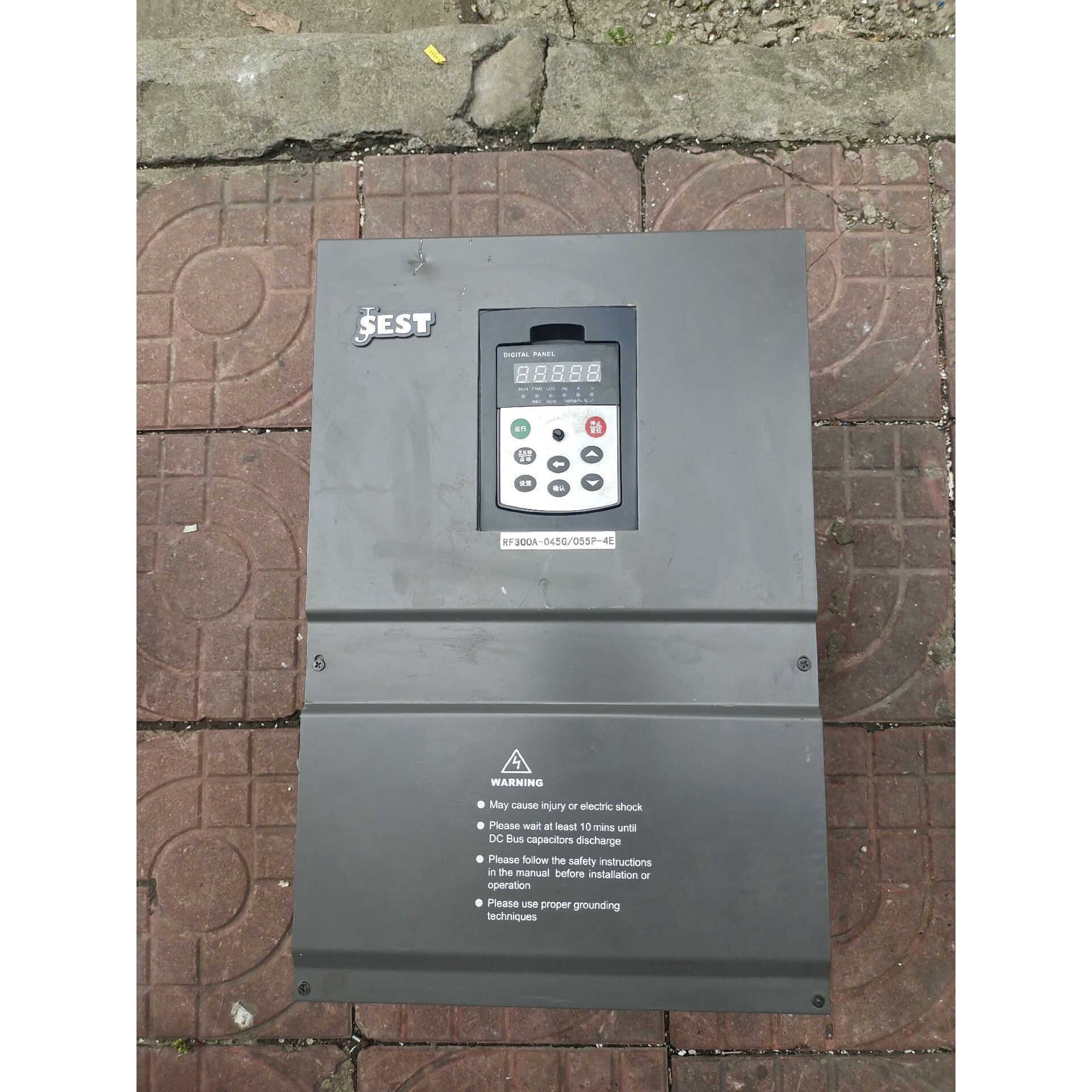SEST意斯特变频器RF300A-045G/055P-4E,