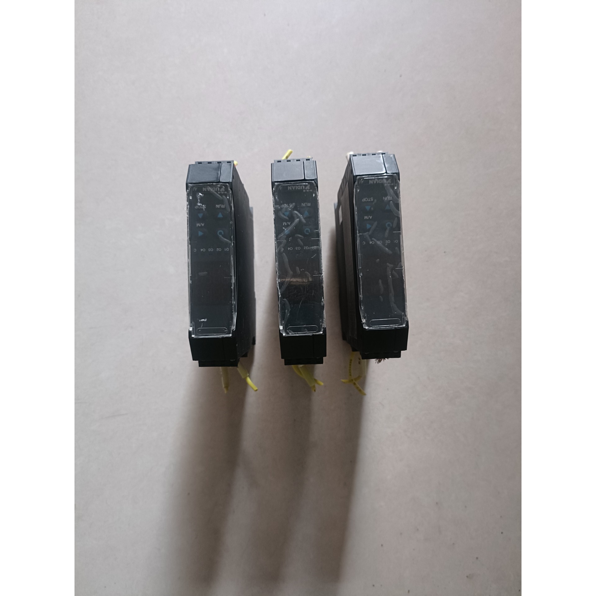 宇电AI-516E7导轨式温控仪表