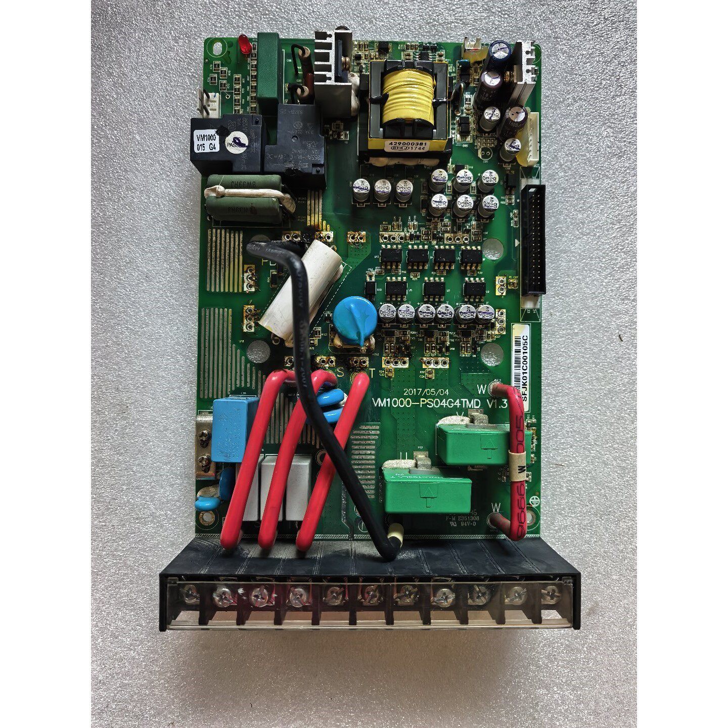 VM1000-PS04G4TMD 变频器电源驱动板,实物图,