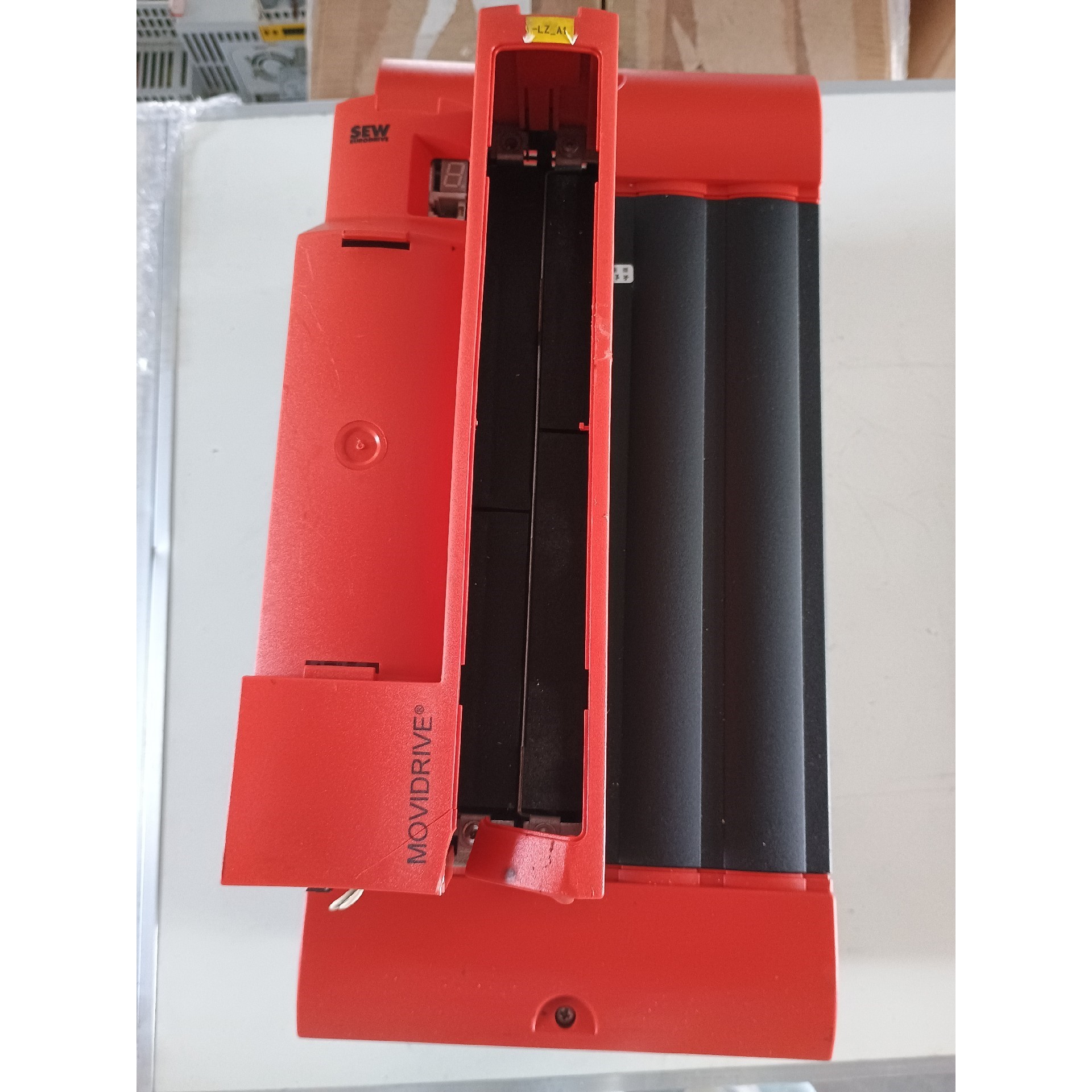 JZNC-XIU01B 机器人伺服放大器实物图片成色,实