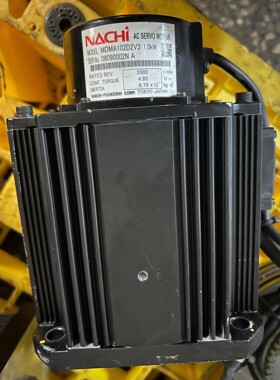 电机MDMA102D2V3  1000W 成色