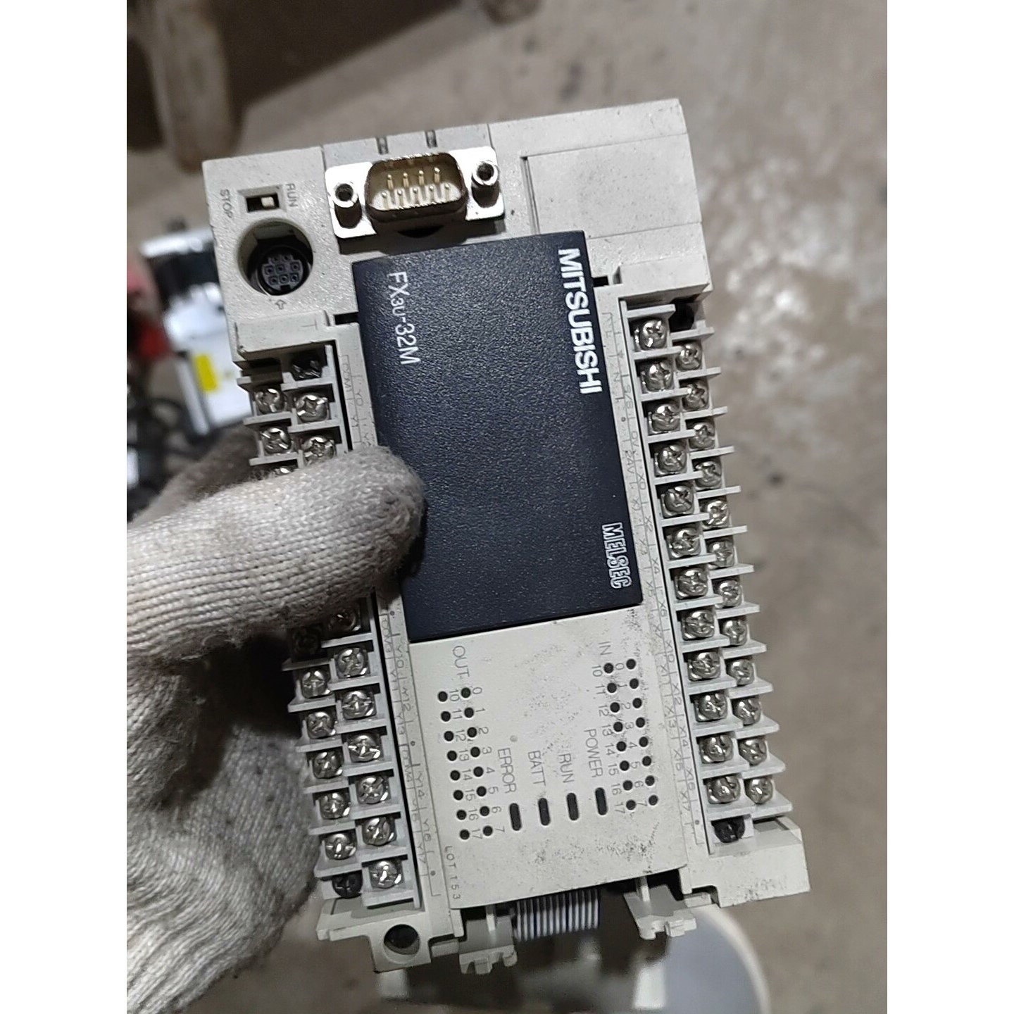 PLCPLC FX3u-32M实拍一件