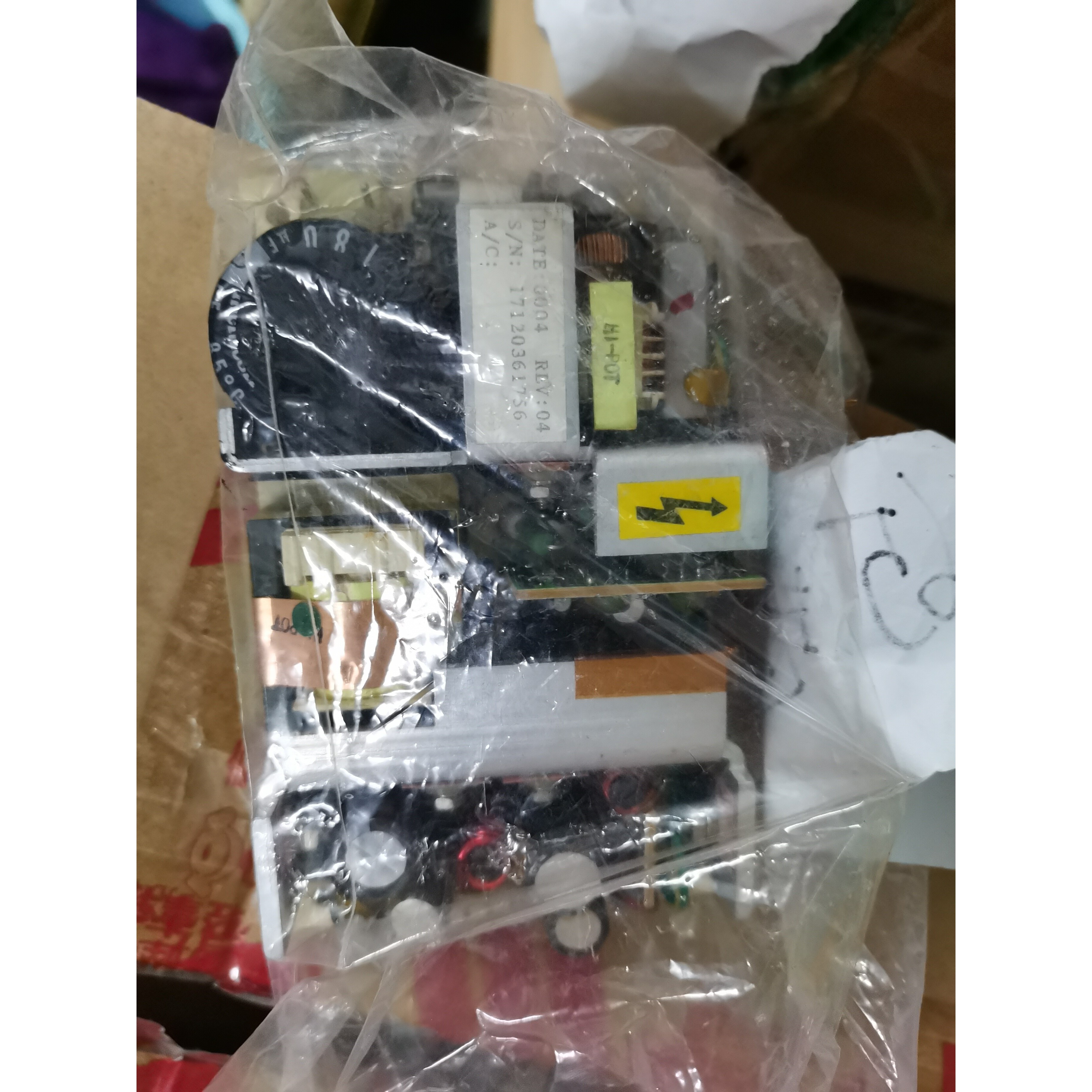 wk3265b电源板,另外有一个主电源板18v25a.都是w