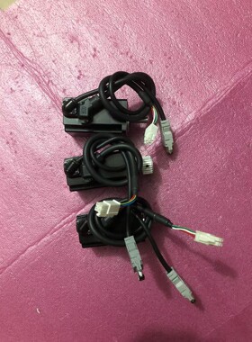 安川伺服电机,型号SGMXJ-01AUA6SC2,三相200