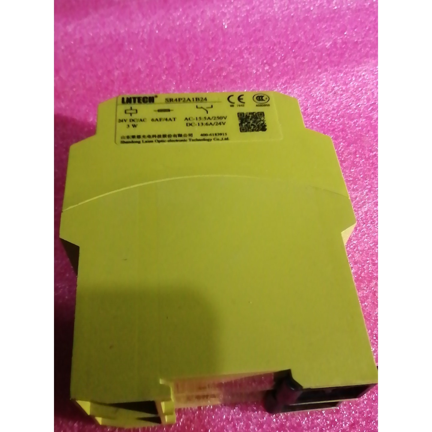 莱恩安全继电器,SR4P2A1B24,成色漂亮,功能性好,单