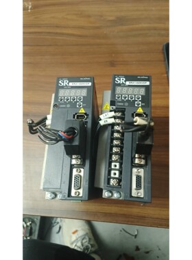 糯敬RUKlNG驱动器型号SRA1-04NVCP现货两台成色