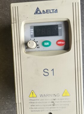 拆机件 中达ⅤFD004S21A变频器200W220Ⅴ