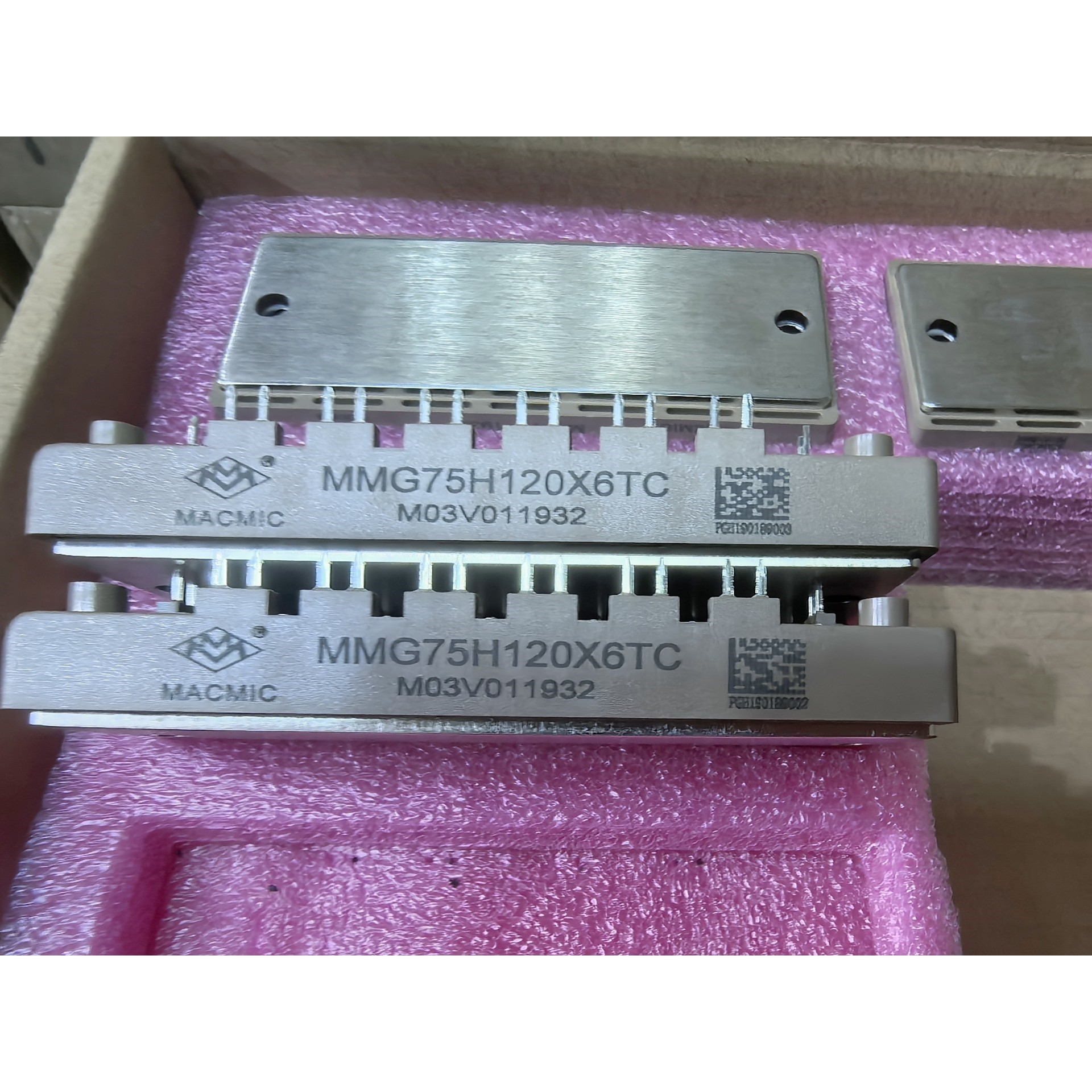 宏微MMG75H120X6TC现货功率模块