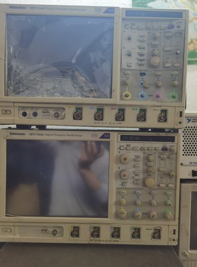 泰克示波器 DPO 7054C ,TDS5054B 刚刚到货