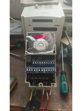 LG/LS变频器 IG5A 0.75KW 220V SV00