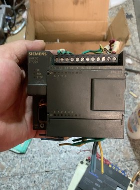 S7-200 CPU221,型号6ES7 211-0B