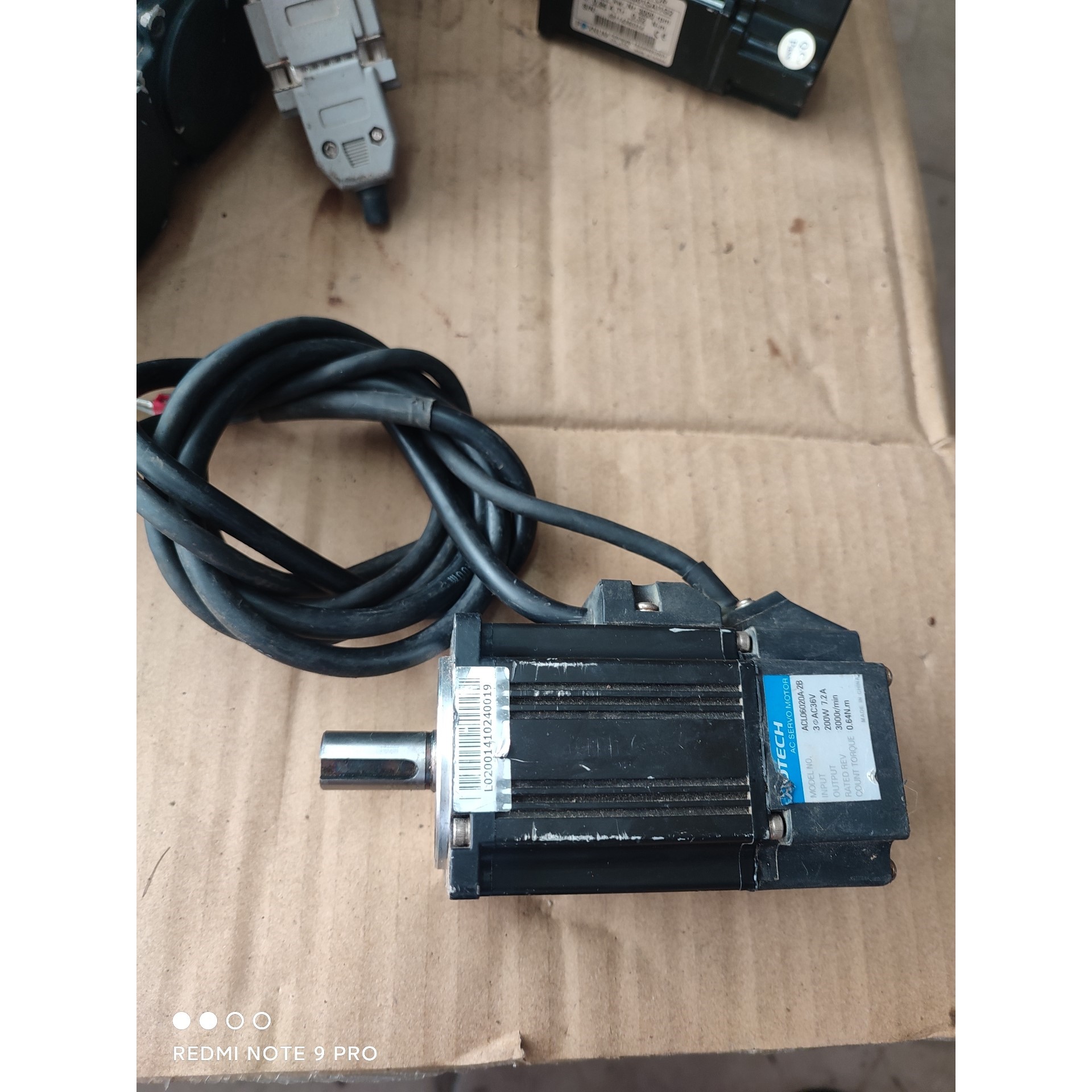 ACL06020A-2B  拆机众为星200W伺服电机,实物