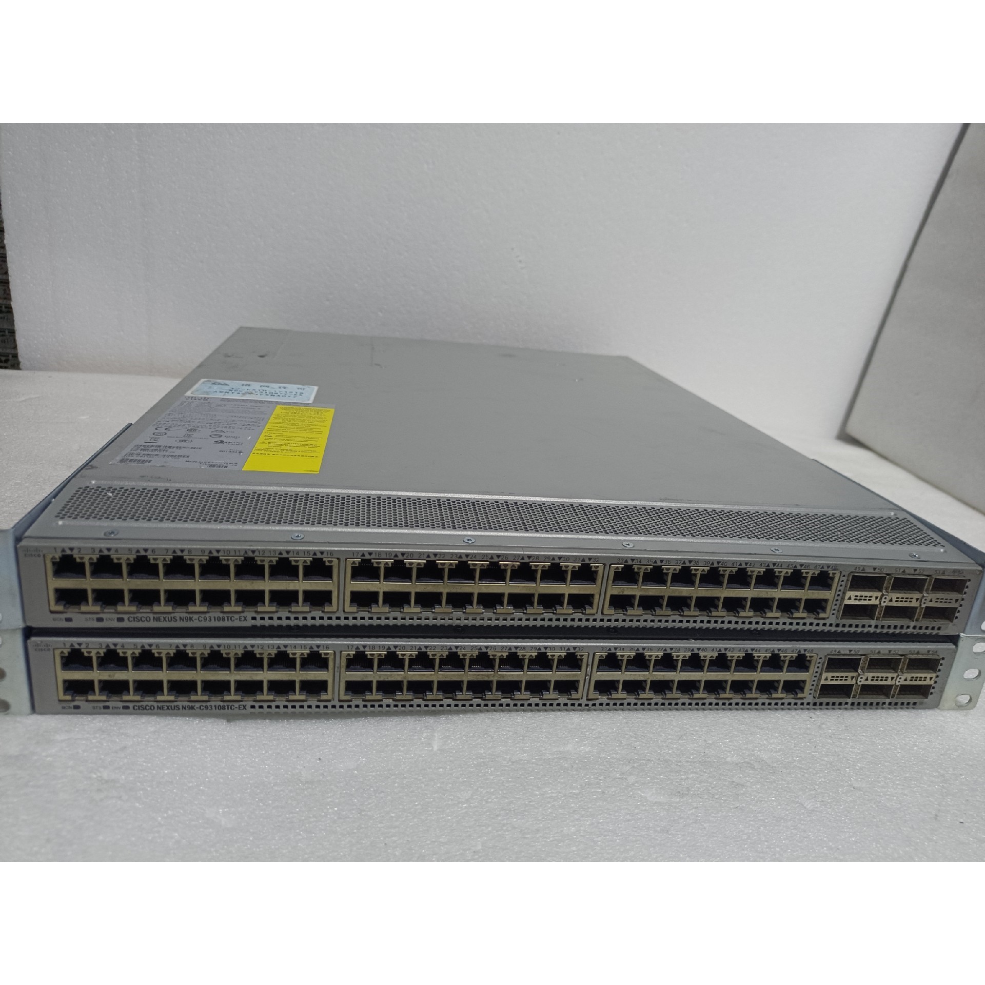 原装二手CISCO N9K-C93108TC-EX 48口万