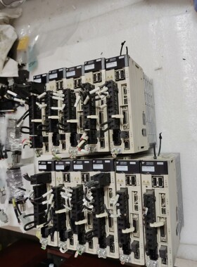 安川五系400W直线电机驱动器SGDV-2R8A15A大功率