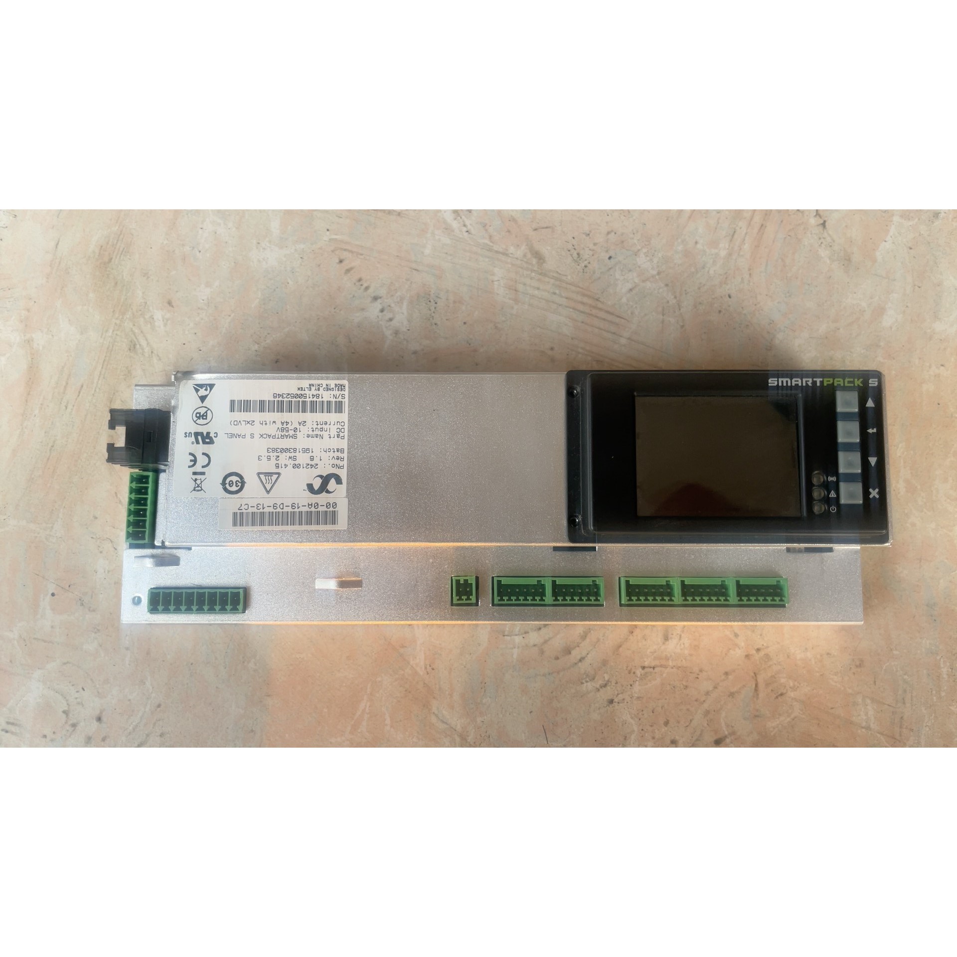 H1000变频器5.5/3.7KW,CIMR-HB4A0