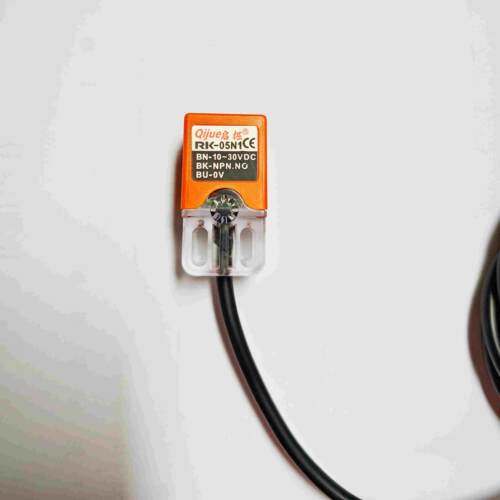 启掘Qijue方形接近开关RK-05N1三线NPN常开金属感应传感器RK-05N2