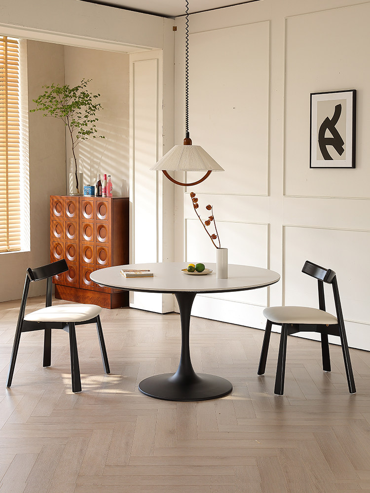 1.1米全托岩板餐桌圆形小户型家用郁金香省空间现代简约岩板圆桌