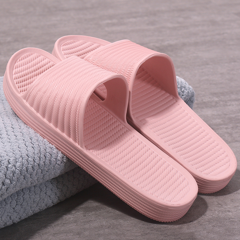 防滑防臭静音浴室洗澡厚底凉拖鞋