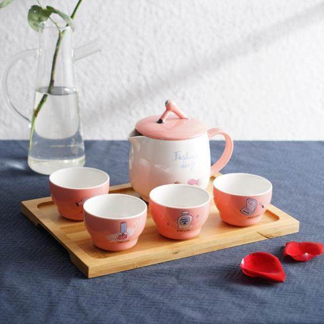 茶几ins用品家居创意北欧茶具套装家用餐桌口红卡通陶瓷结婚茶壶|msdalam kategori pinggan mangkuk, set teh, Pakej teh - dari Buy2taobao.com untuk memberikan perkhidmatan ejen Taobao profesional membeli