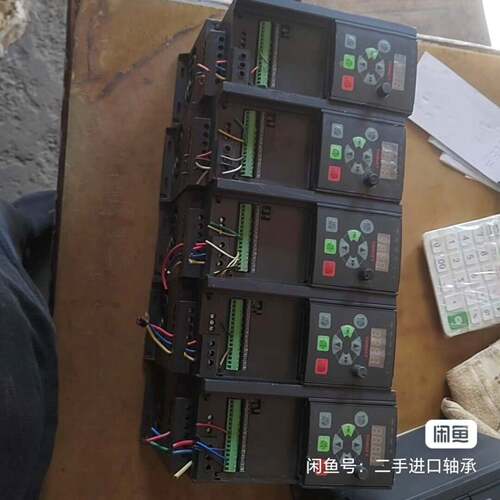 可维修信捷变频器 VB5-42P2G/43P7P，2.2/3.7K议价