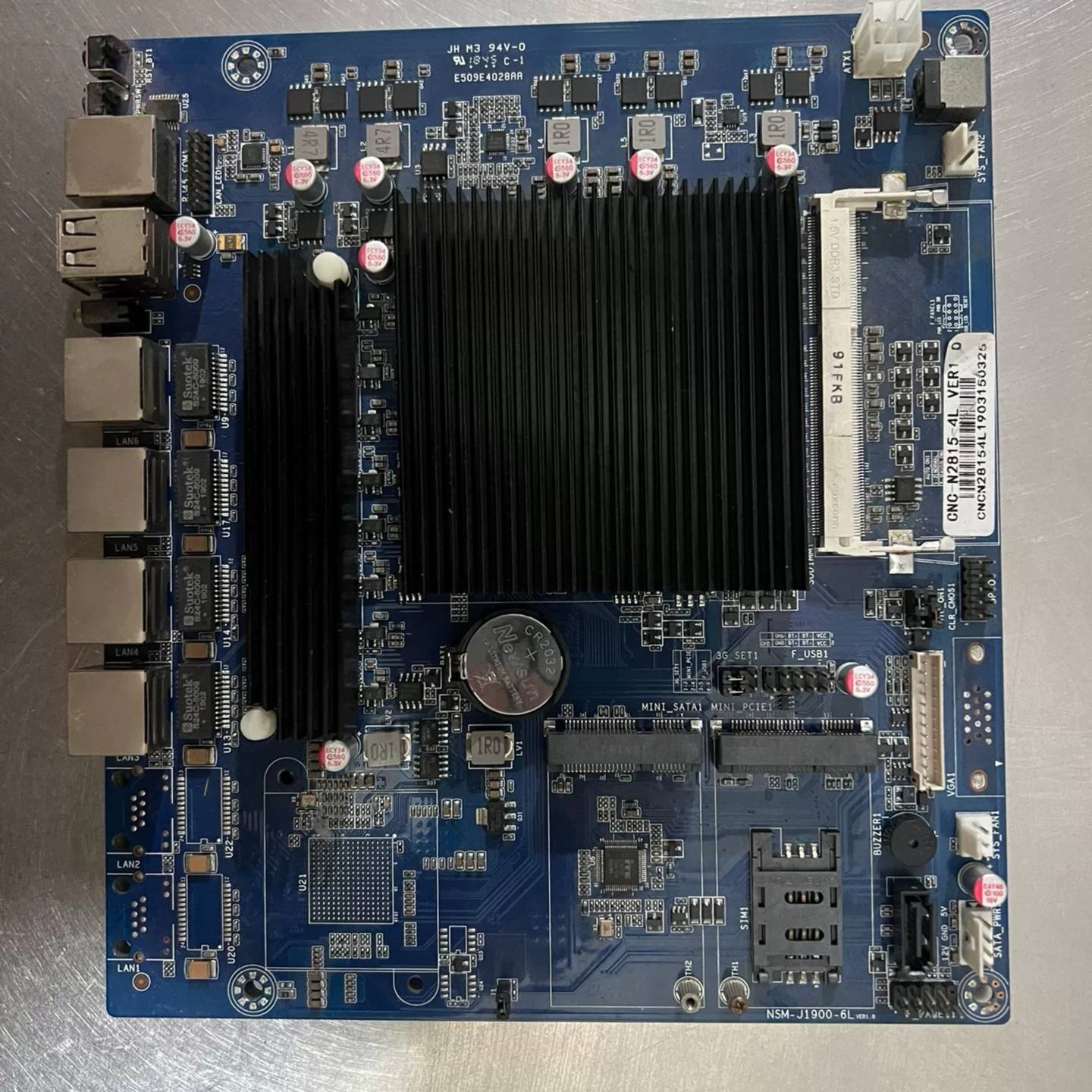 可维修6口爱快软路由N2815处理器和1037U还有D525,单主议价