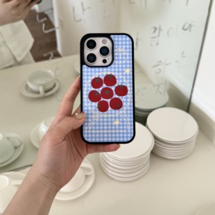 日韩ins小众创意蓝色格纹餐盘刀叉红色番茄吊坠16promax适用iphone15pro黑边菲林亚克力14手机壳苹果13少女