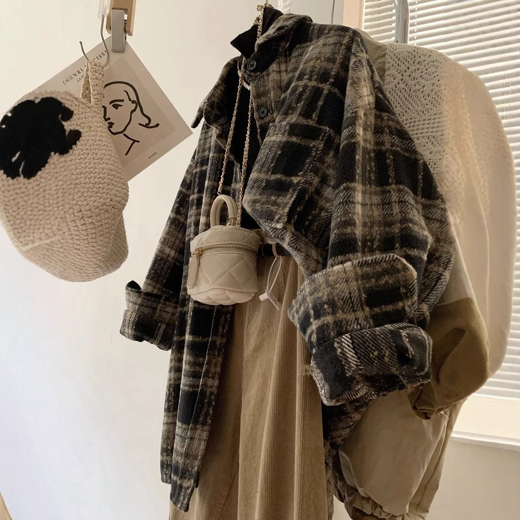 小众独特超好看小香风毛呢格子衬衫秋冬长袖加厚宽松上衣外套