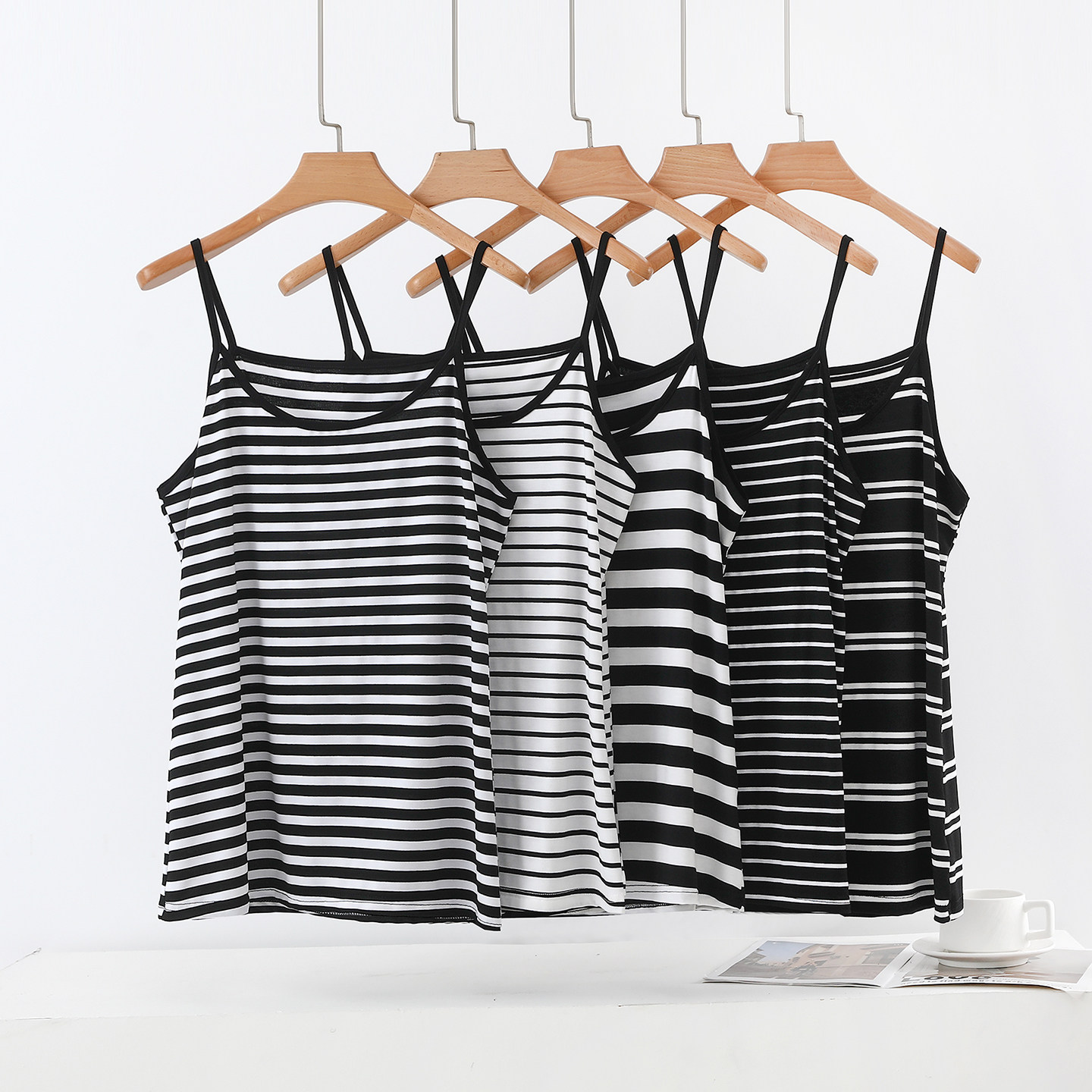 莫代尔吊带女士2026夏秋季新款外穿条纹背心内搭打底修身无袖上衣