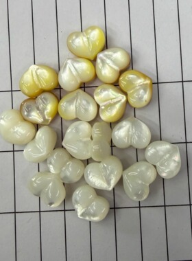 天然贝壳爱心珠PP桃心10*12mm