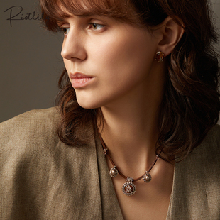 Riotlily/艾特里里北欧循迹项链个性时尚美拉德女王节礼物礼物