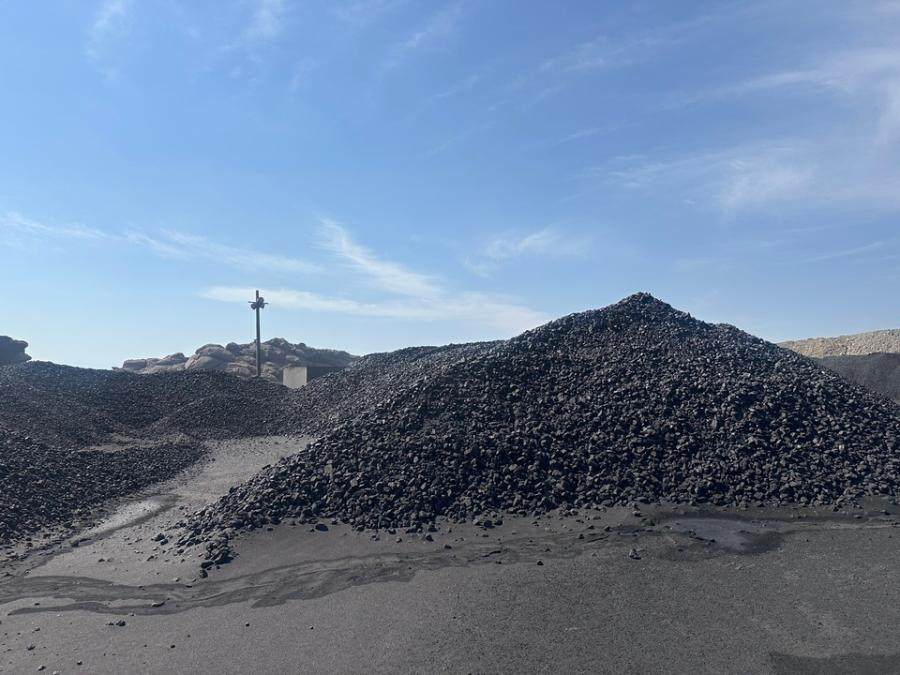 1月13日吐鲁番润田煤矿块煤数吨网络拍卖公告