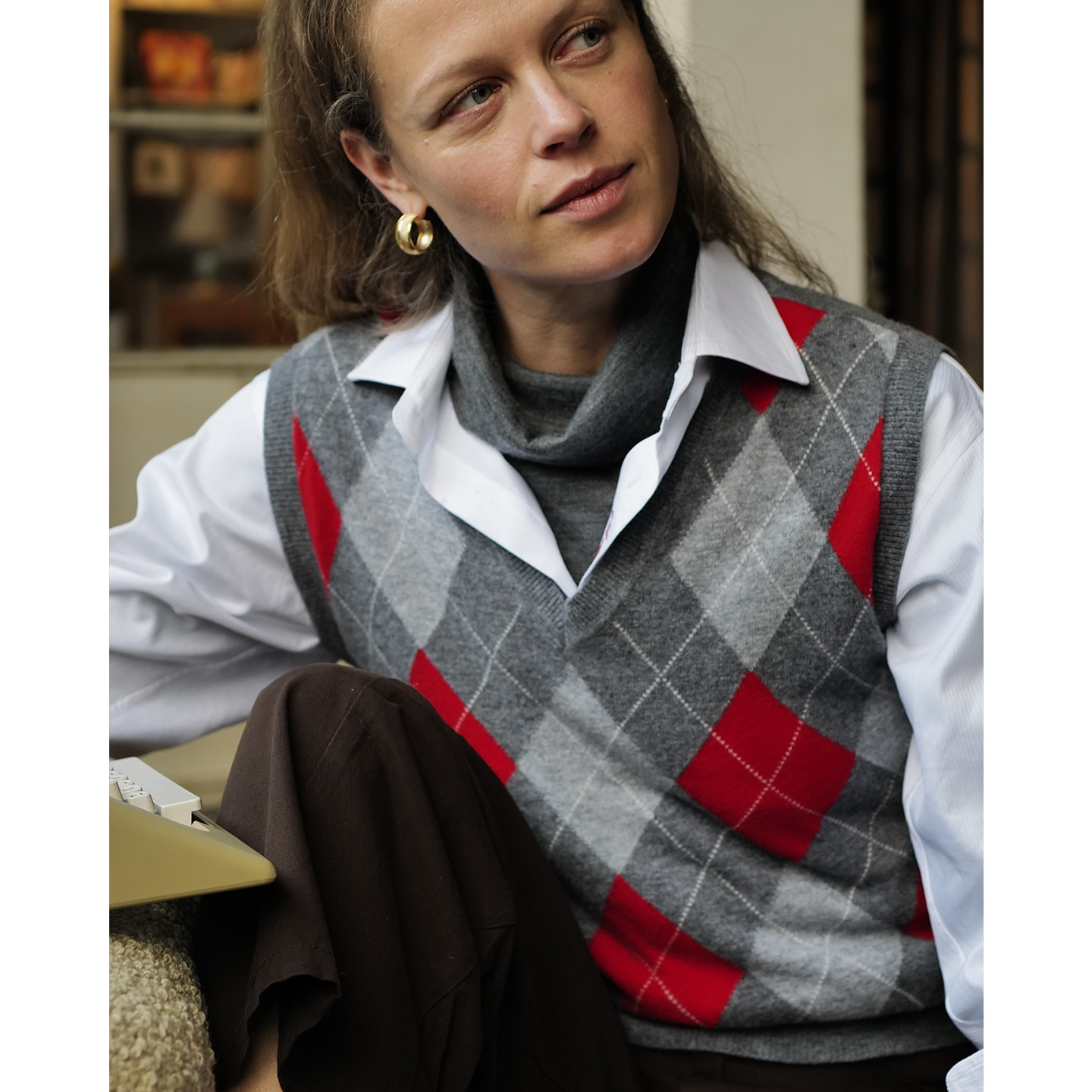 三所vintage 三色菱格V领套头针织马甲 电影生活感叠穿羊毛背心,女装/女士精品,毛针织衫,淘宝优惠券,粉丝福利购,淘宝优惠卷