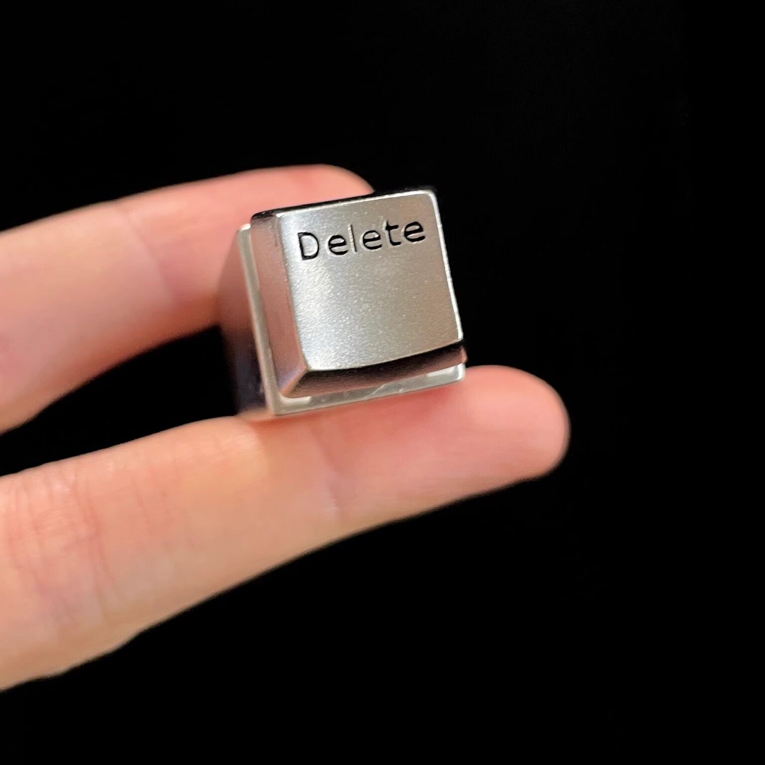 手工 One-Click Delete 按键戒指