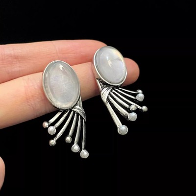 Vintage古着 Silvery moonlight drifts耳饰