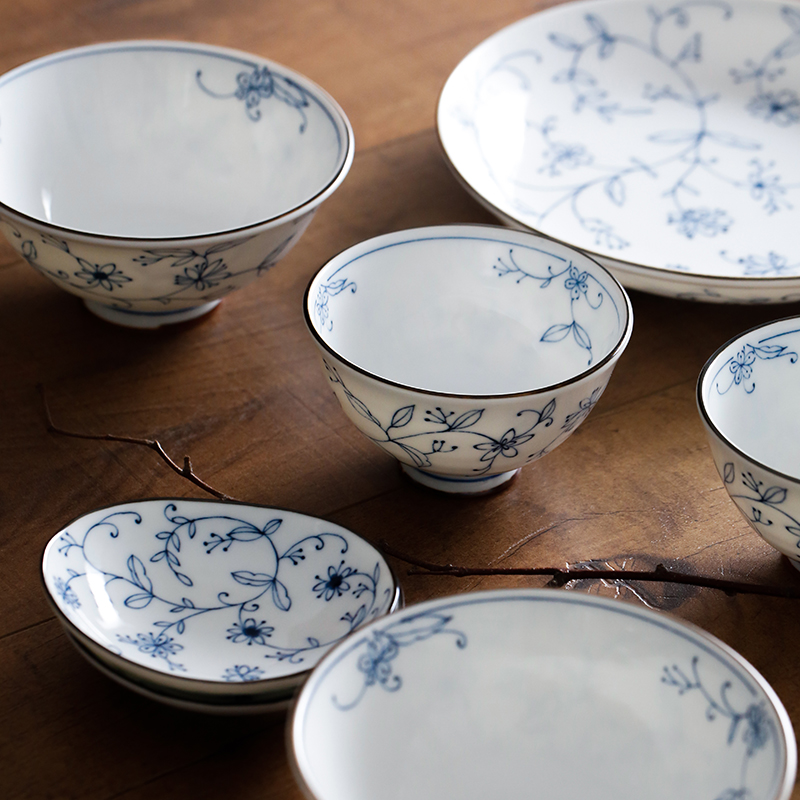 蓝莲花日本进口唐草陶瓷圆盘饭碗