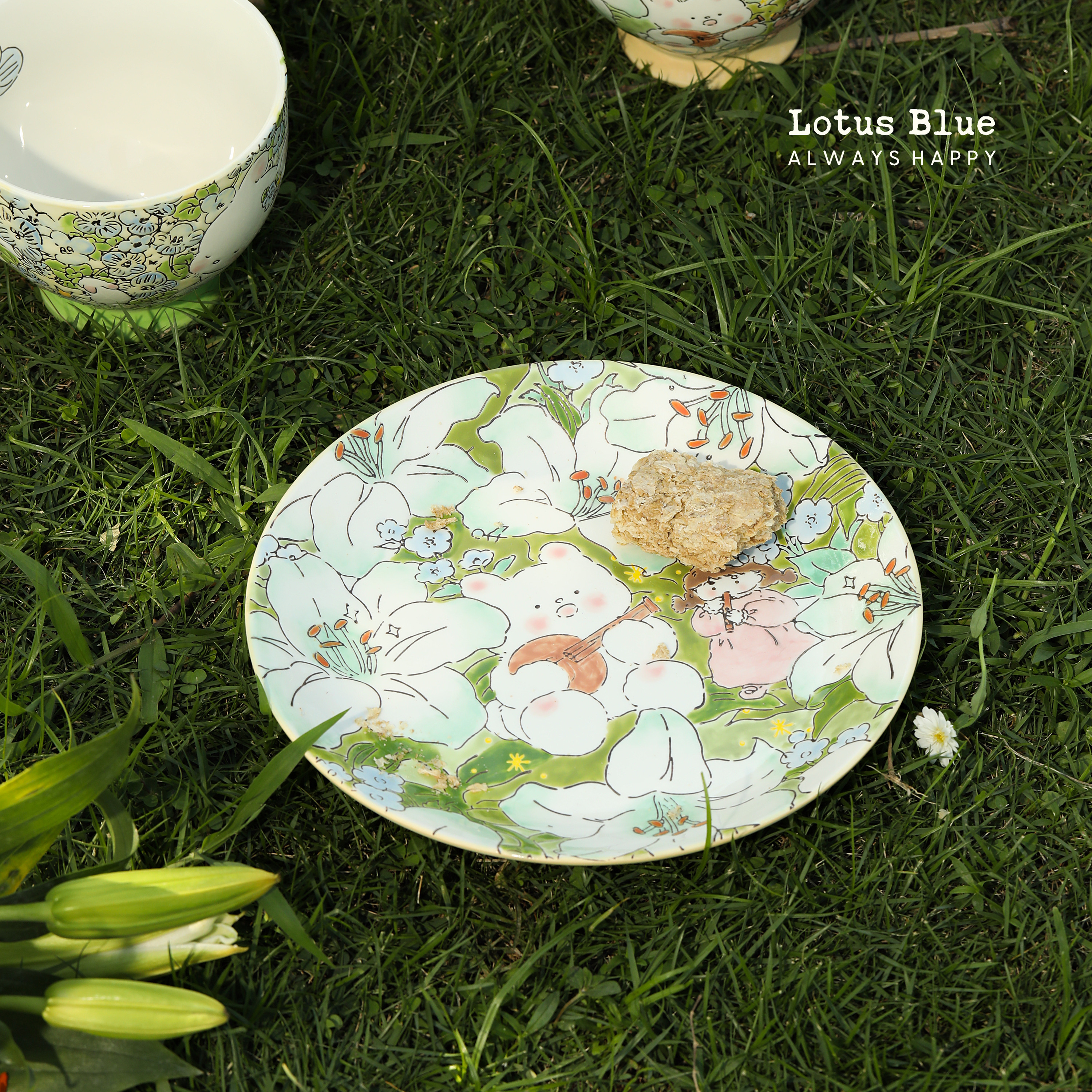 蓝莲花平盘陶瓷手绘盘