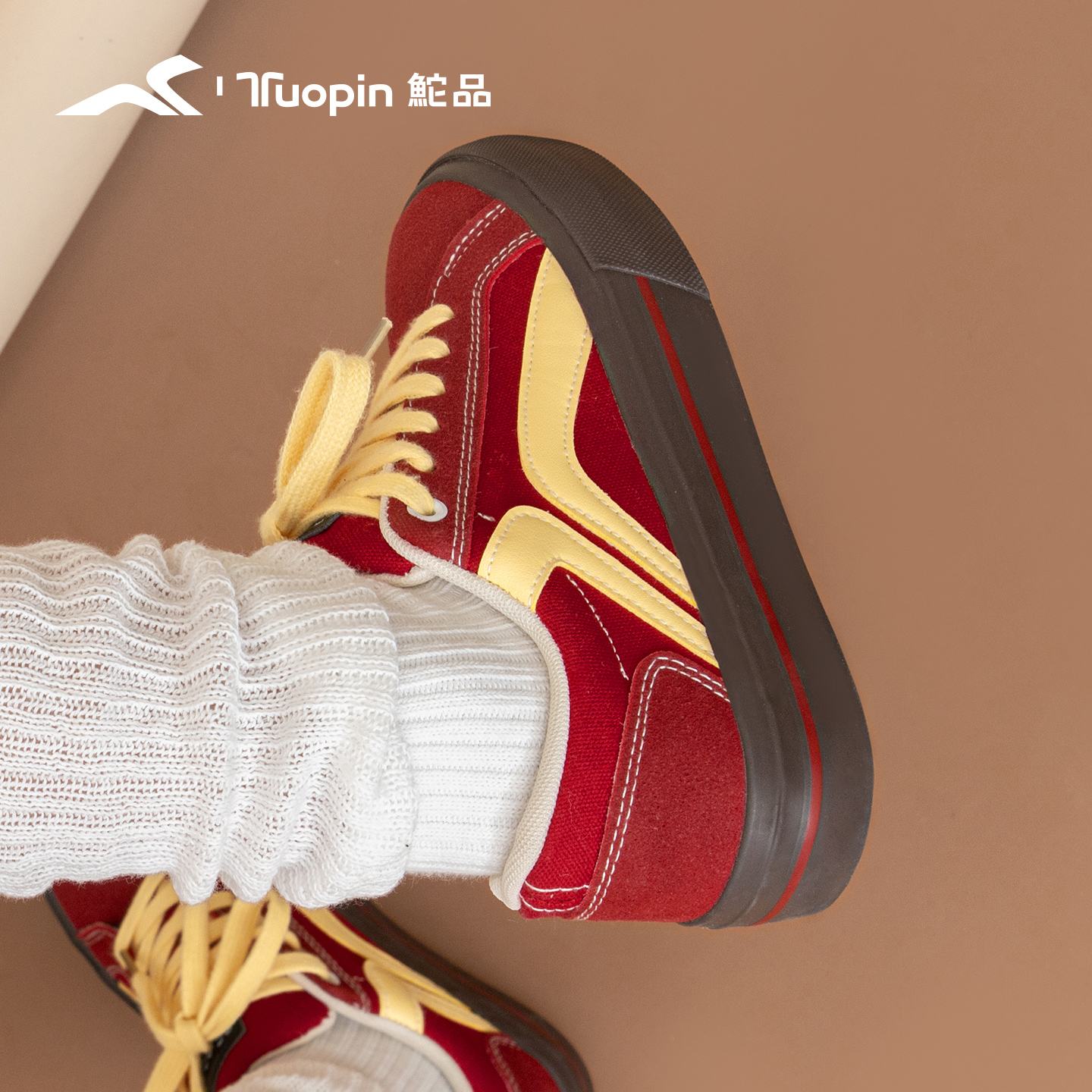 鮀品复古红板鞋女冬季新款百搭小众不撞款厚底增高女鞋休闲运动鞋