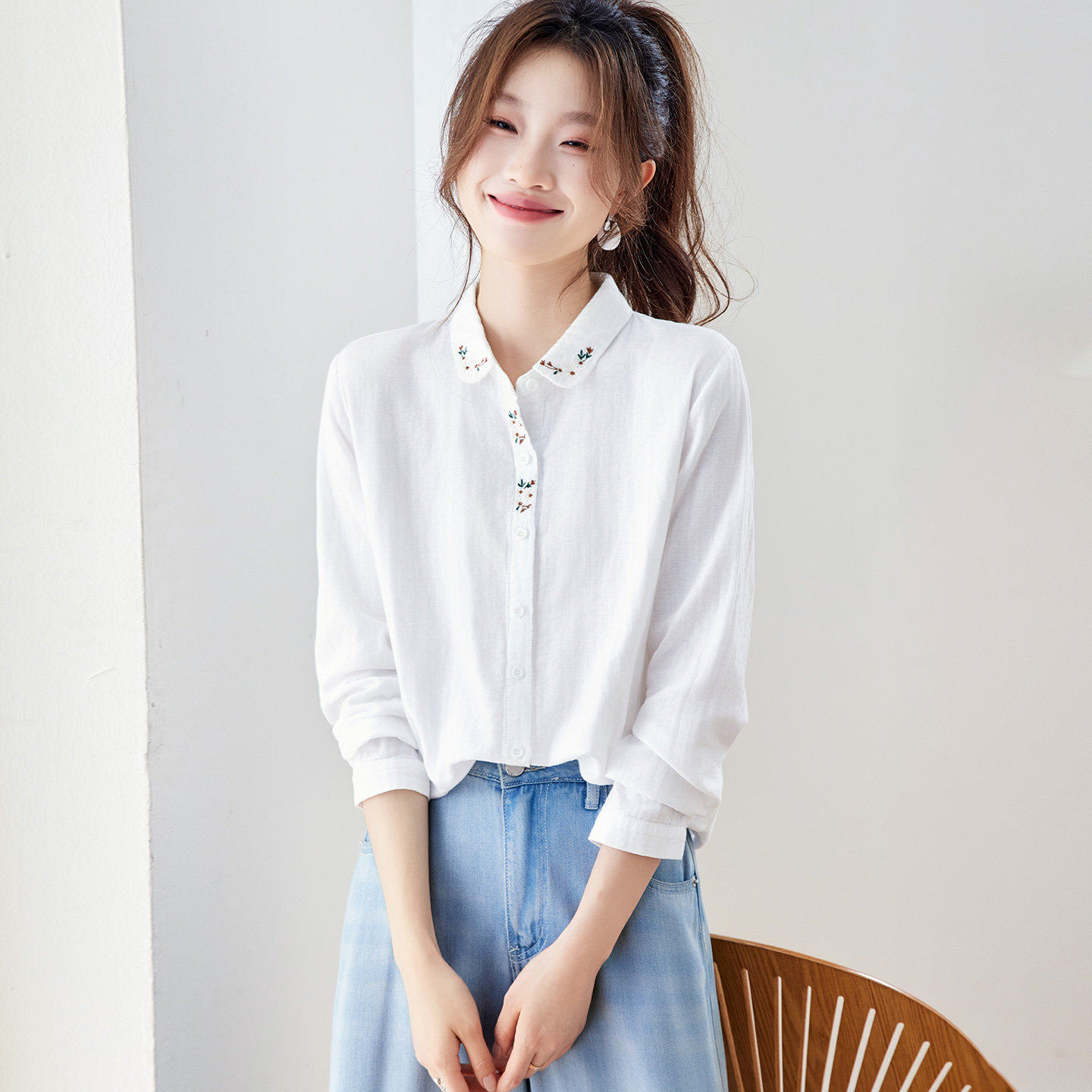 轻奢风纯棉刺绣衬衫女白色春装翻领长袖衬衣高级感小个子减龄上衣