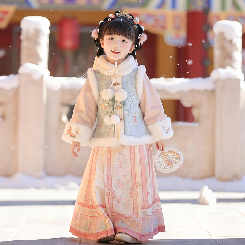 女童汉服新款冬季马面裙套装2025儿童新中式国风加厚小女孩拜年服,童装/婴儿装/亲子装,汉服,淘宝优惠券,粉丝福利购,淘宝优惠卷