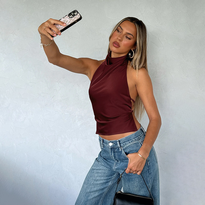 JY24641春季2025新款个性女装 街头风性感辣妹百搭缎面露背上衣女